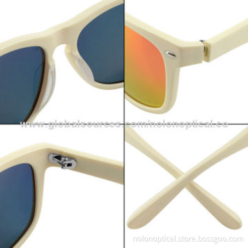 Acetate mirror lens wayfarer sunglasses in white
